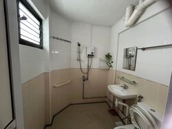 Blk 234 Jurong East Street 21 (Jurong East), HDB 5 Rooms #580302091